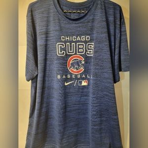 Mens cubs tshirt